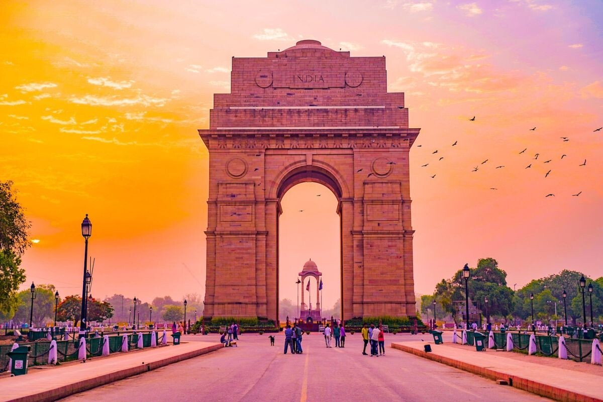 Discovering Delhi: A Journey Through the Top 10 Gems of India's Capital